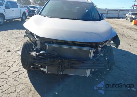 2025 Nissan Rogue Platinum Fwd из США, поврежденный, VIN JN8BT3DC1SW100201